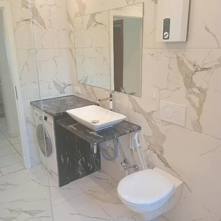 Appartement Im Herzen Der Altstadt 2 Niederdorla